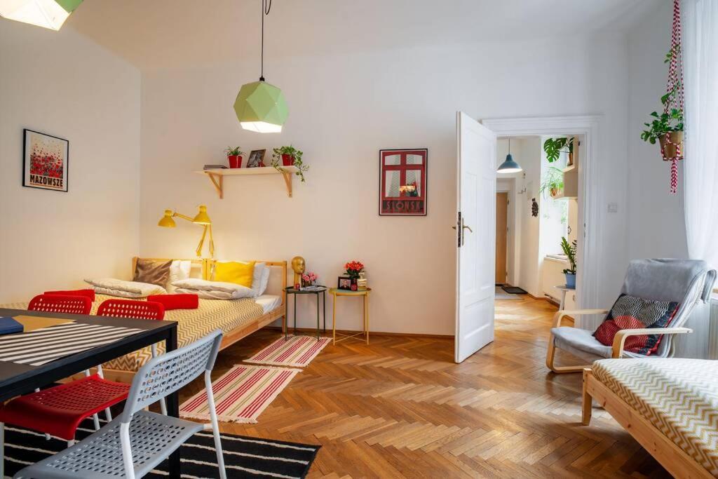 Blue Peace-Apartment With Free Parking In Center For 1-6 People كراكوفيا المظهر الخارجي الصورة
